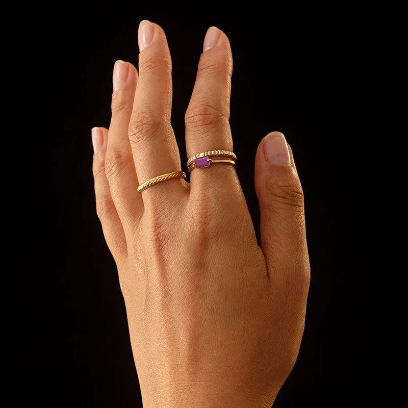 Baguette Ring, Ruby, 9kt Yellow Gold