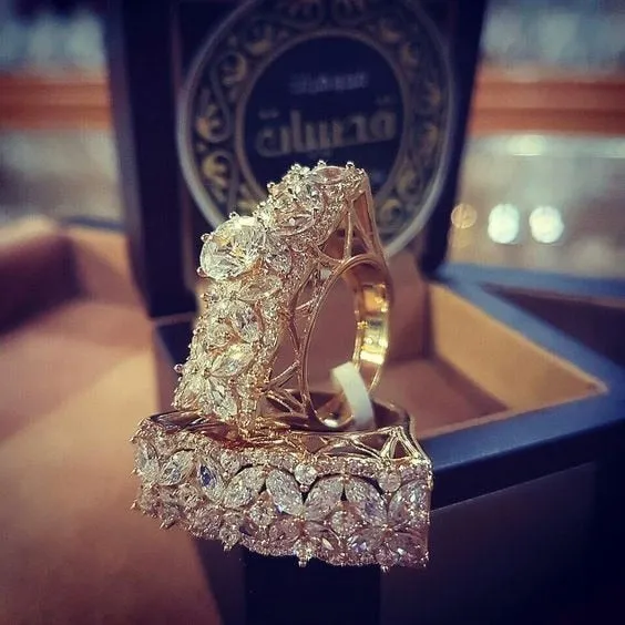 Elegant Gold Color Zircon Crystal Ring