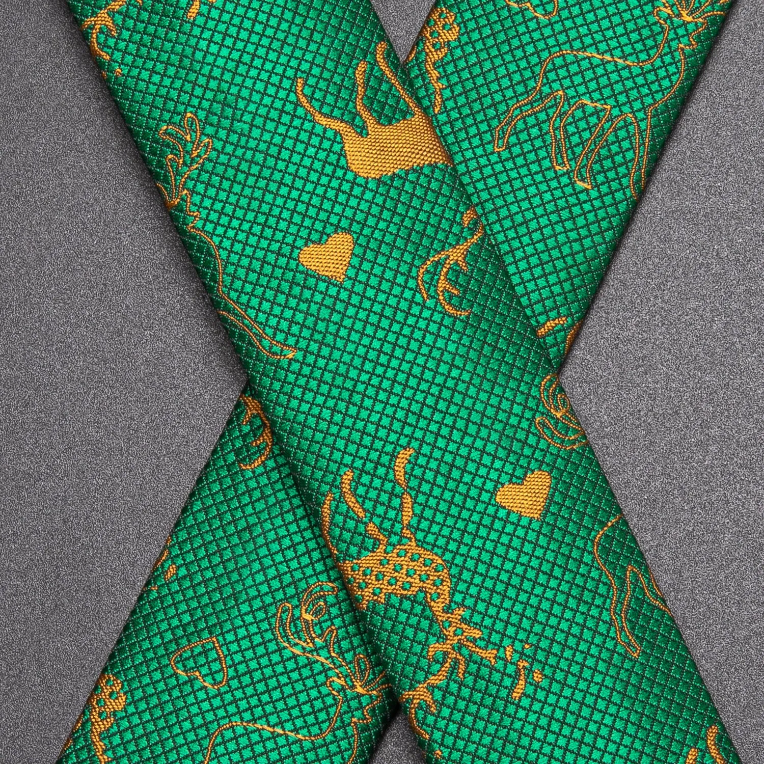 Hi-Tie Green Gold Chritsmas Deer Suspender Bowtie Hanky Cufflinks Set