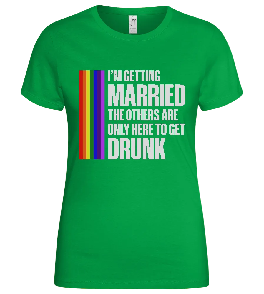 I'm Getting Married Design - Basic women's t-shirt