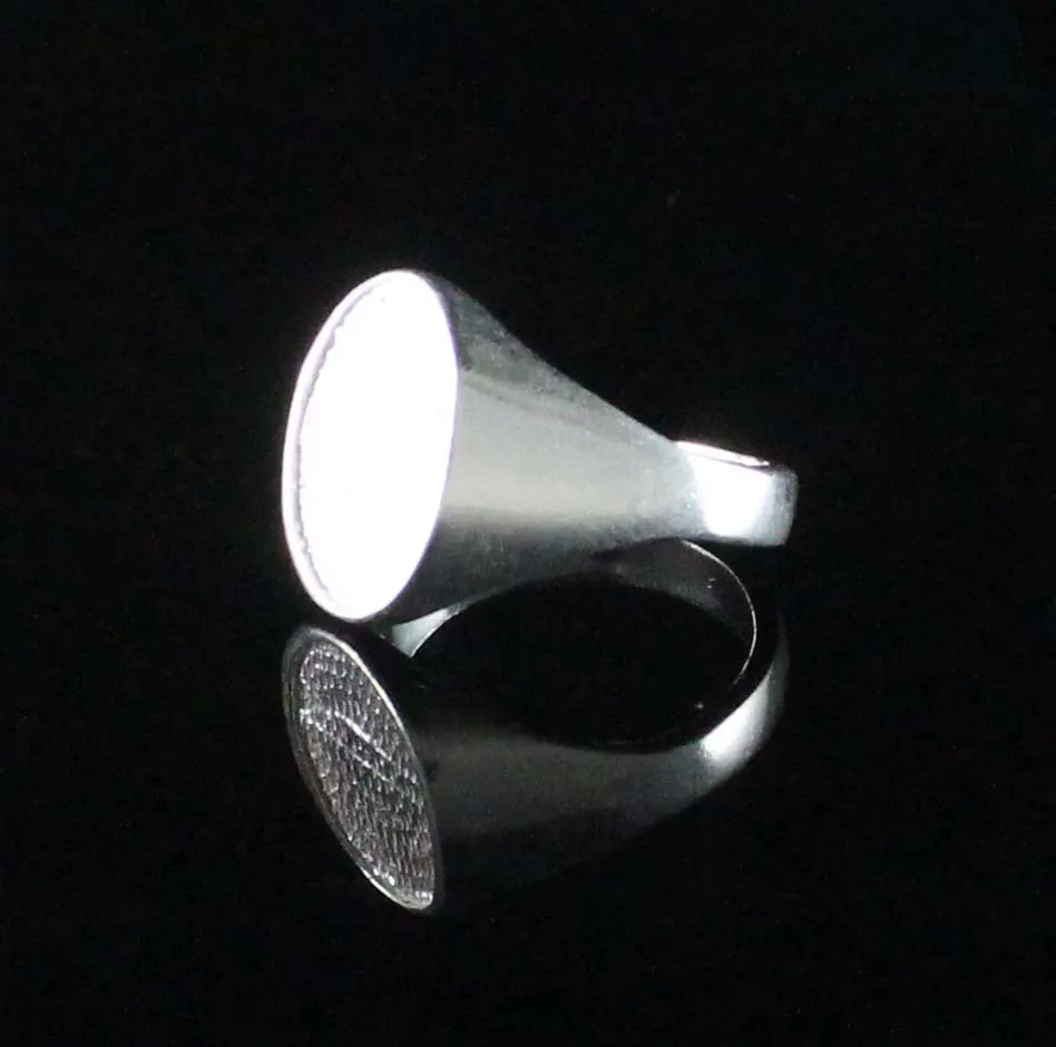 Large Men's Polished Oval ring