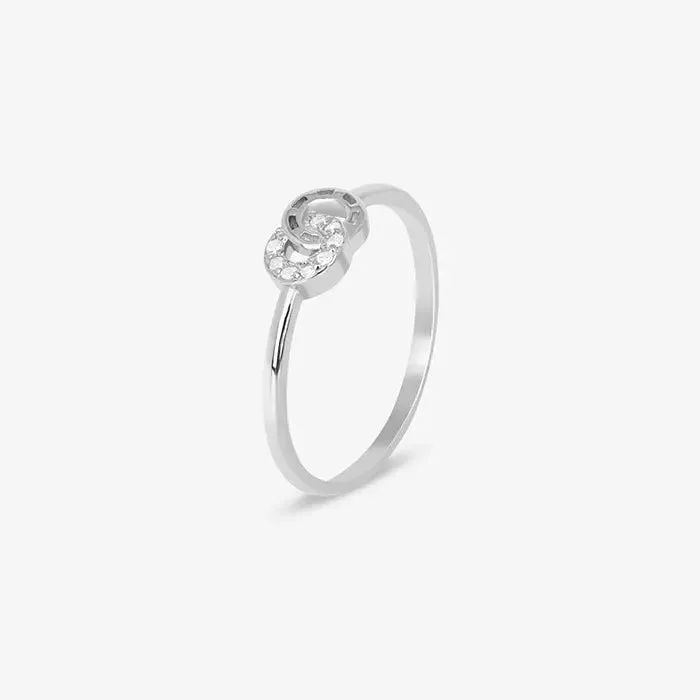 Linked Radiance CZ Silver Ring