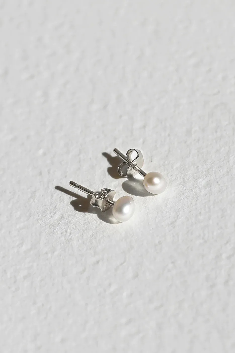 Mini Pearl Studs - Silver