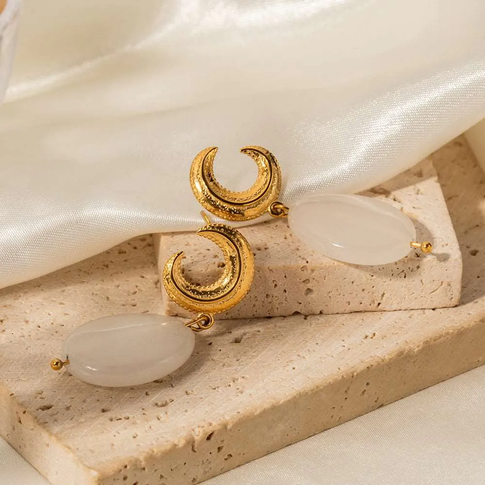 Women's Elegant Oval Crescent Earrings