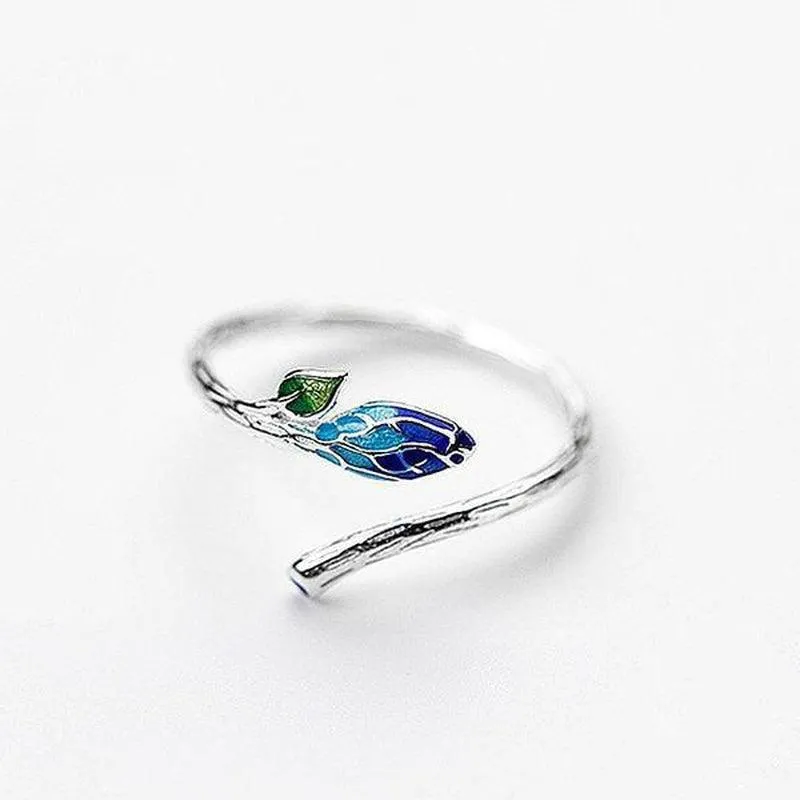 Young Bud Elegant Ring