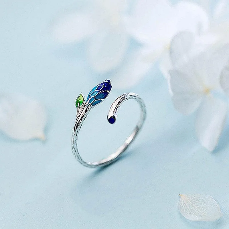 Young Bud Elegant Ring